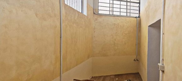  عقار تجاري في Arezzo, Italy 70متر مربع رقم 324474 4