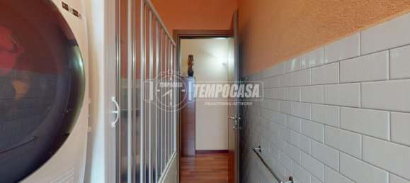 Apartamento de 3 habitaciónes en Besana in Brianza, Italy No. 34944 13