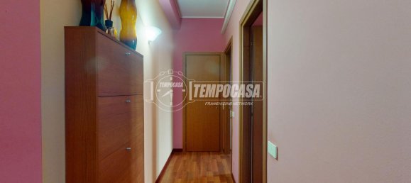 Apartamento de 3 habitaciónes en Besana in Brianza, Italy No. 34944 6