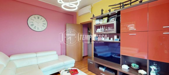 Apartamento de 3 habitaciónes en Besana in Brianza, Italy No. 34944 21
