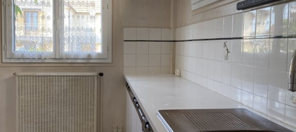 4 bedrooms House in Charge, France No. 326904 7