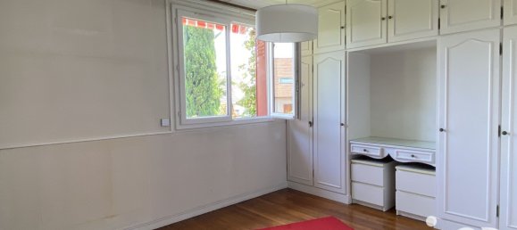 4 bedrooms House in Charge, France No. 326904 4