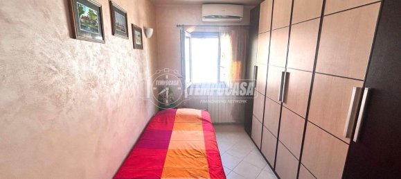 3 rooms Apartment in Rome, Italy No. 14628 24