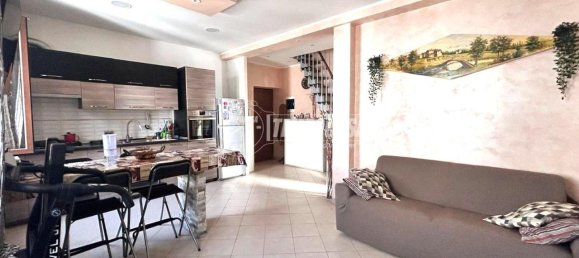 3 rooms Apartment in Rome, Italy No. 14628 25