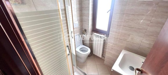 3 rooms Apartment in Rome, Italy No. 14628 20