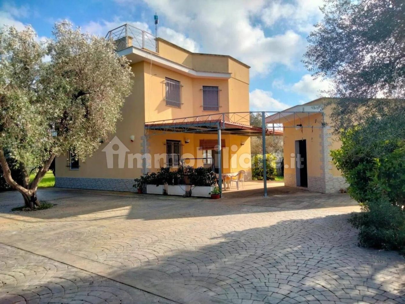 6 bedrooms Villa in Carovigno, Italy No. 175631