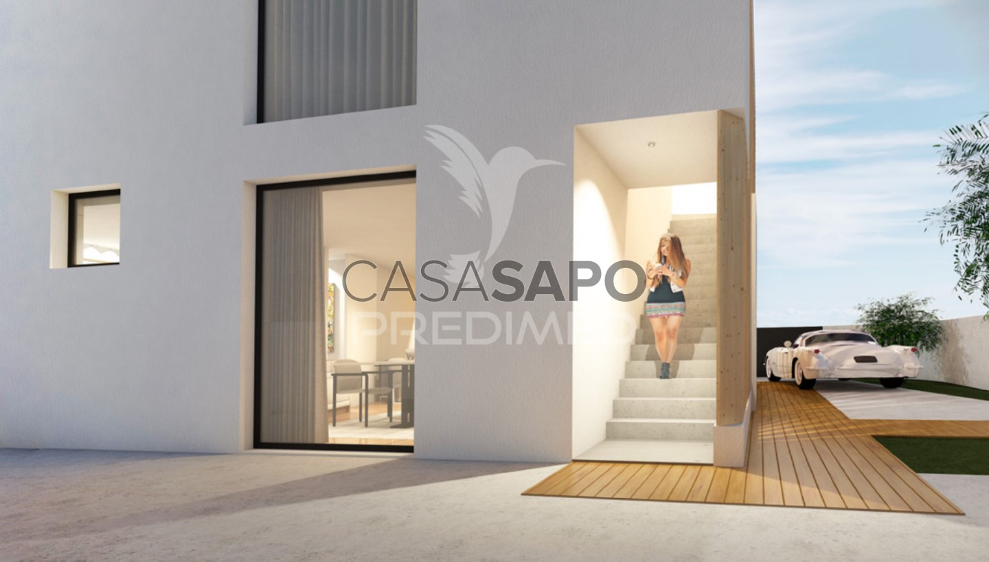 Apartamento de 2 dormitorios en Quarteira, Portugal No. 194717