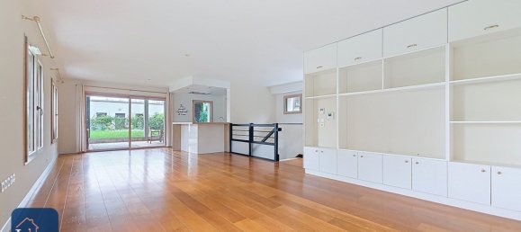 2 Schlafzimmer Villa in Divonne-les-Bains, France, Nr. 351700 5