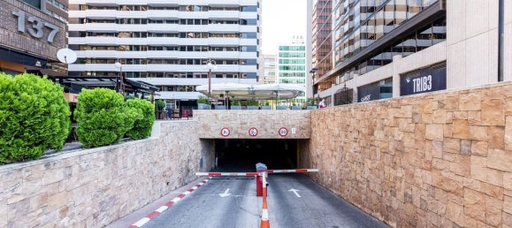 13m² Garage in Cuatro Caminos, Spain No. 118545 4