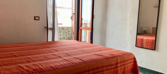 3 rooms House in Stalettì, Italy No. 179955 8