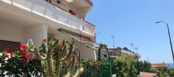 3 rooms House in Stalettì, Italy No. 179955 14