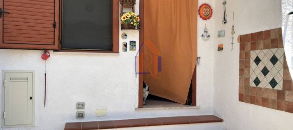 3 rooms House in Stalettì, Italy No. 179955 31