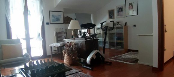 6-salle Villa à Due Carrare, Italy No. 31795 14