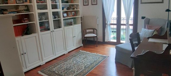 6-salle Villa à Due Carrare, Italy No. 31795 18