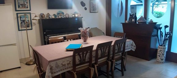 6-salle Villa à Due Carrare, Italy No. 31795 7