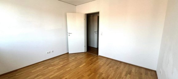 2-salle Appartement à Eggenberg, Austria No. 102713 3
