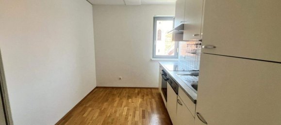 2-salle Appartement à Eggenberg, Austria No. 102713 9