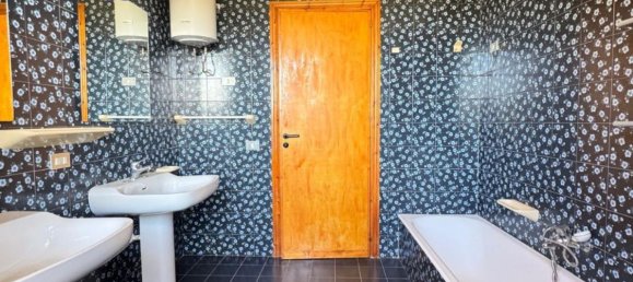 Apartamento de 4 habitaciónes en Santa Flavia, Italy No. 263444 18