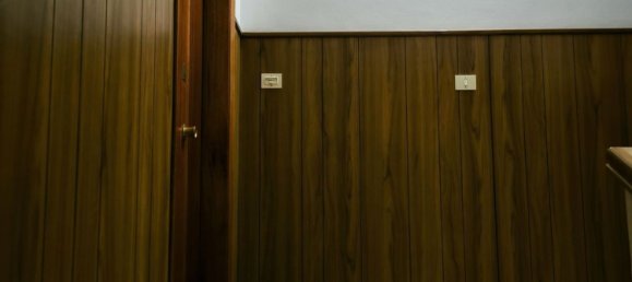 6 rooms Apartment in Fermo, Italy No. 11148 4