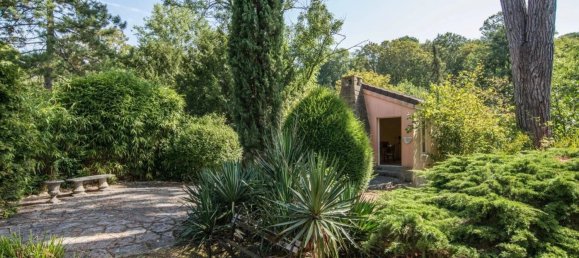 5 bedrooms House in Montlignon, France No. 143870 26