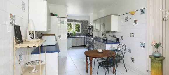 5 bedrooms House in Montlignon, France No. 143870 12