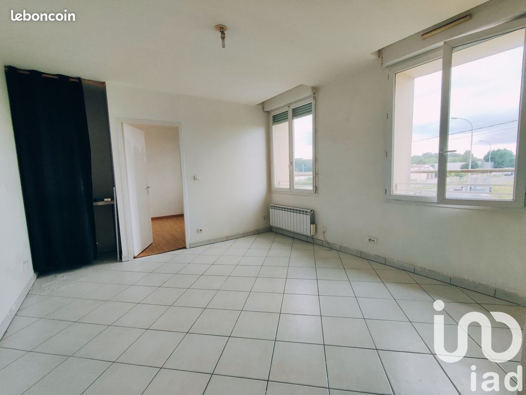Apartamento de 2 divisões em Le Plessis-Belleville, France N.º 240529
