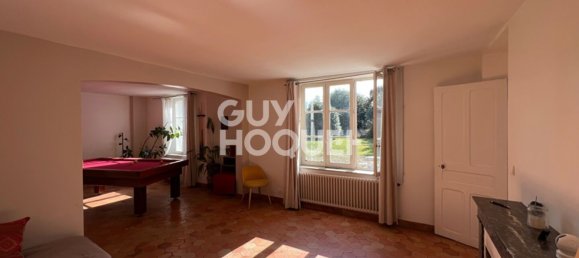 Villa de 5 dormitorios en Chevreuse, France No. 168467 9