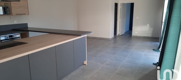 2 bedrooms House in Yerres, France No. 183426 2