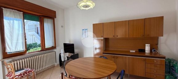 Дом с 4 комнатами в Фано, Италия № 264915 5