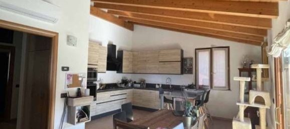 3-salle Appartement à Ponteranica, Italy No. 3424 2