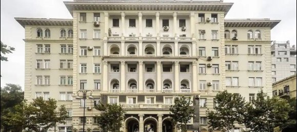 3 bedrooms Apartment in Sabail, Azerbaijan No. 2361 10