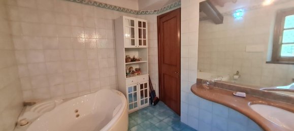 2 bedrooms House in Monteriggioni, Italy No. 65449 48