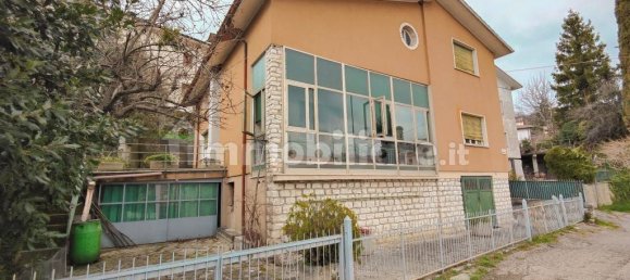 4 bedrooms Villa in Fumane, Italy No. 147850 5