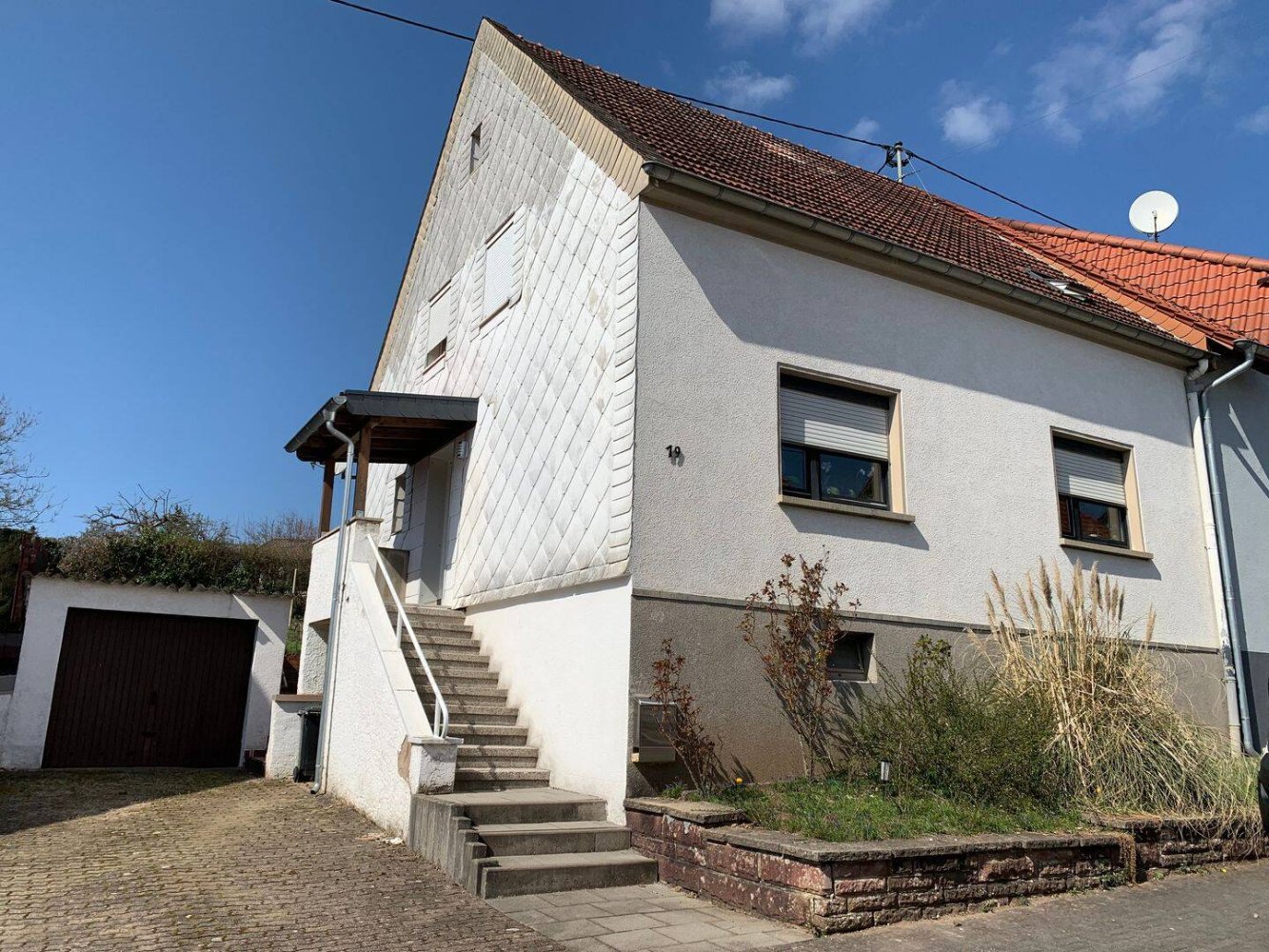 Дом с 7 комнатами в Мерциг-Вадерн, Германия № 239224