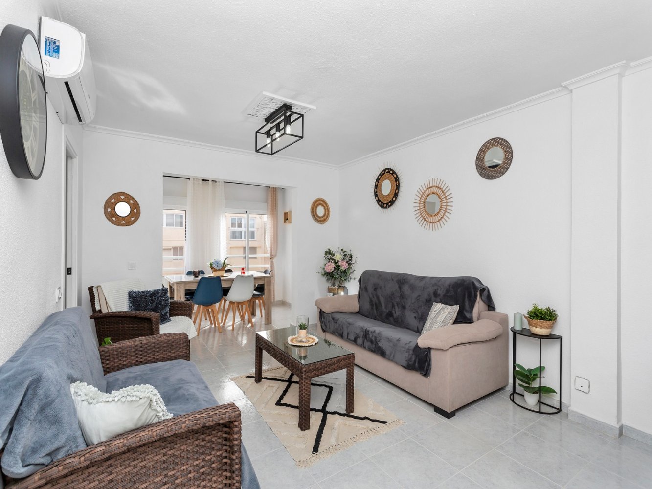 3 bedrooms Apartment in Torrevieja, Spain No. 10987