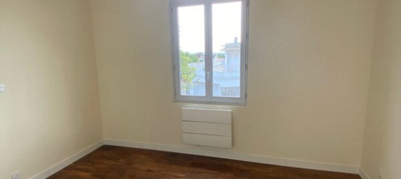 3 chambres Maison à Angoulême, France No. 359830 3