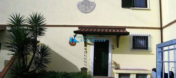 2 chambres Maison à Massa, Italy No. 168976 17