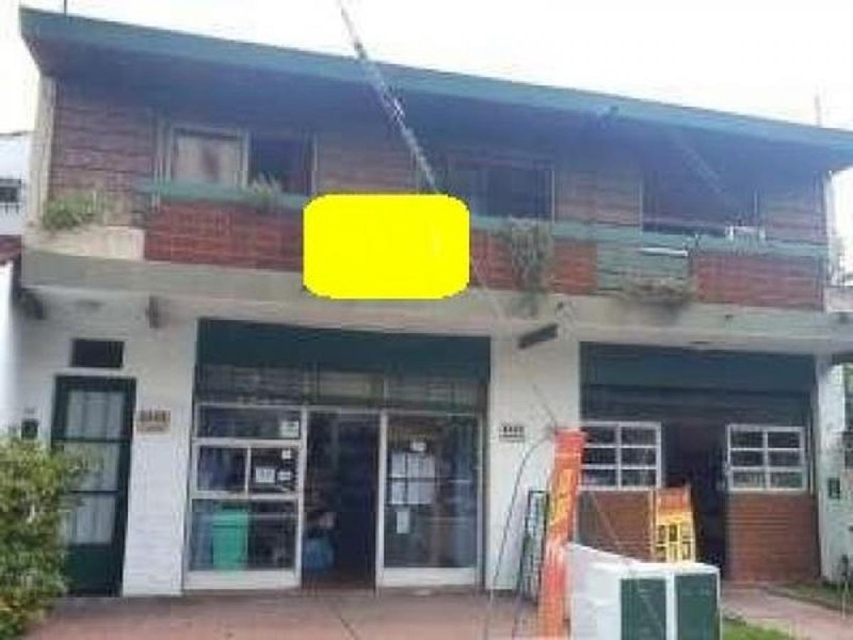 3 bedrooms Commercial property in San Isidro, Argentina No. 107441