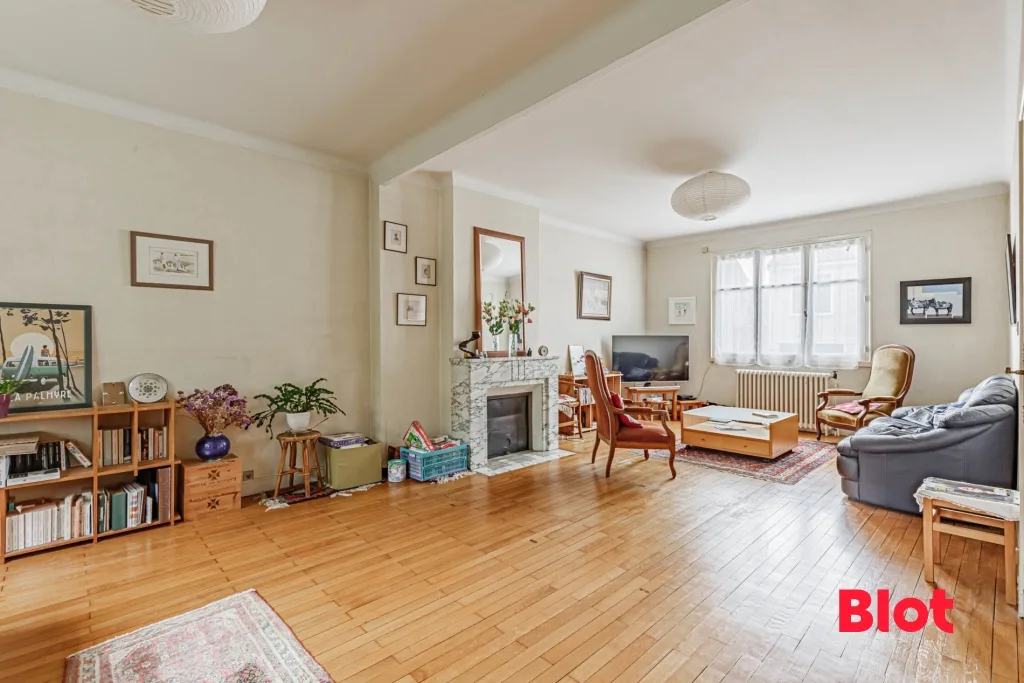 Дом с 5 спальнями в Нант, Франция № 326278