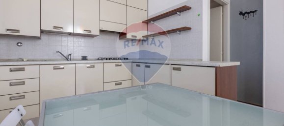 2 Schlafzimmer Wohnung in Gallarate, Italy, Nr. 285544 3