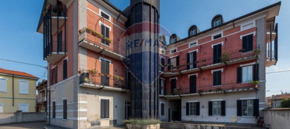 2 Schlafzimmer Wohnung in Gallarate, Italy, Nr. 285544 21