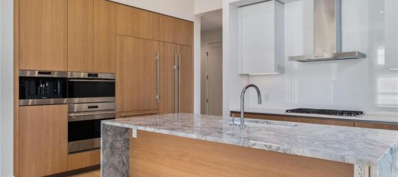 2 bedrooms Condo in British Columbia, Canada No. 1142 9