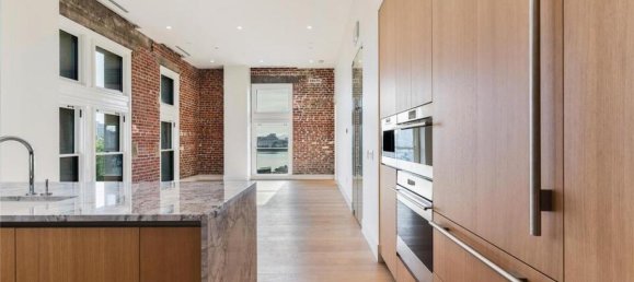 2 bedrooms Condo in British Columbia, Canada No. 1142 5