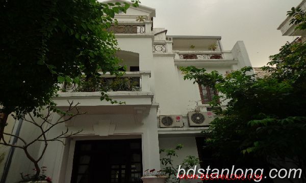 4 chambres Villa à Tay Ho, Vietnam No. 6329