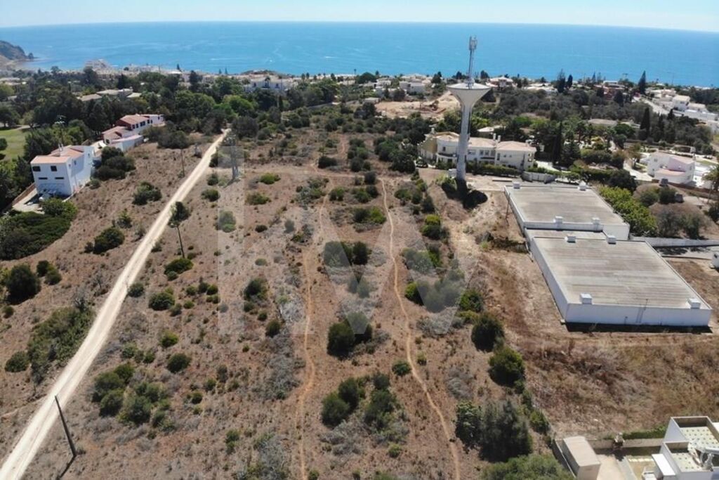  Land in Luz, Portugal No. 59189