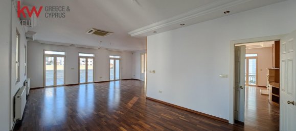 7 dormitorios adosado en venta en Larnaca, Larnaka, Cyprus № 26070 20