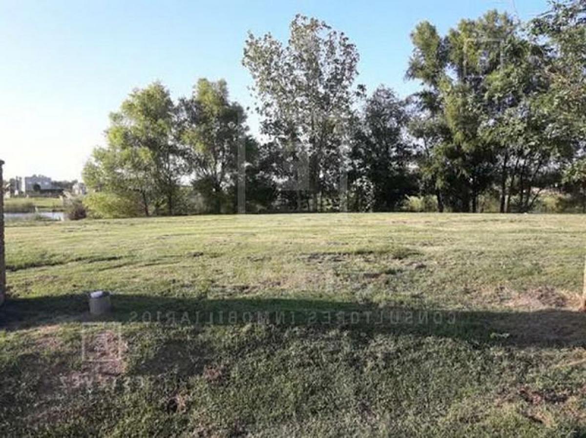  Land in Escobar, Argentina No. 115789