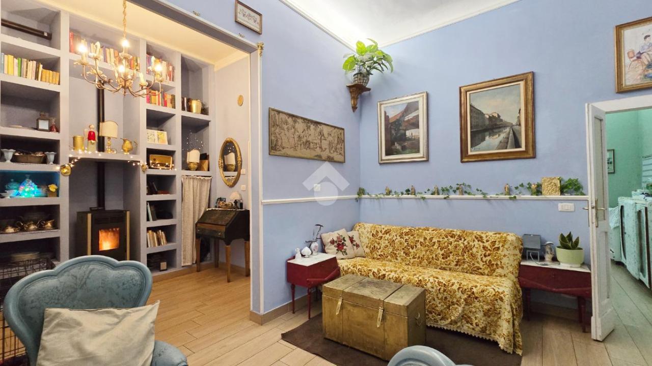 5 rooms Building in San Benedetto del Tronto, Italy No. 235521