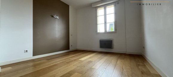 4 غرف نوم منزل ذو طابقين في Chartres, France رقم 252565 8