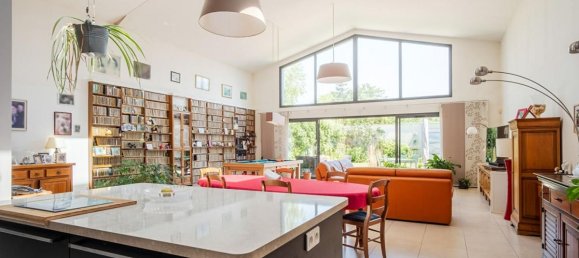 5 bedrooms House in Amiens, France No. 88811 4